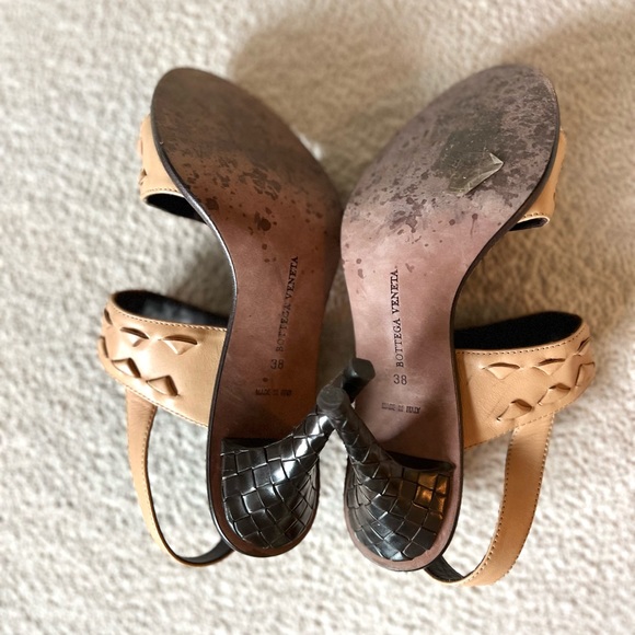 Bottega Veneta Tan Intrecciato Leather Heeled Sandals - Picture 5 of 5
